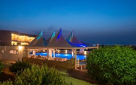 Notos Heights Hotel & Suites